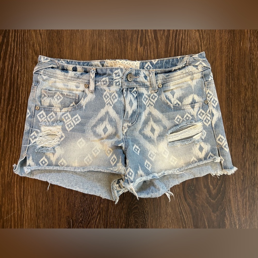 Altar’d State Geometric Design Distressed Jean Shorts - Women’s size 25